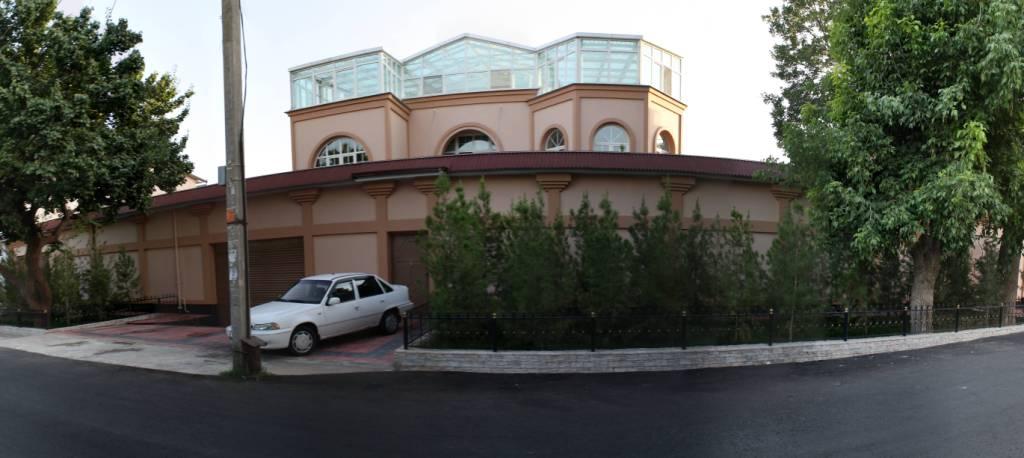 House for rent at hotel grand mir area in Tashkent